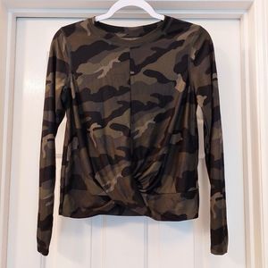 Twist Front Cropped Long Sleeve Top - Green Camo